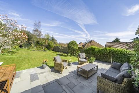 115 Battery Hill, Stanmore, Winchester, SO22 4BH