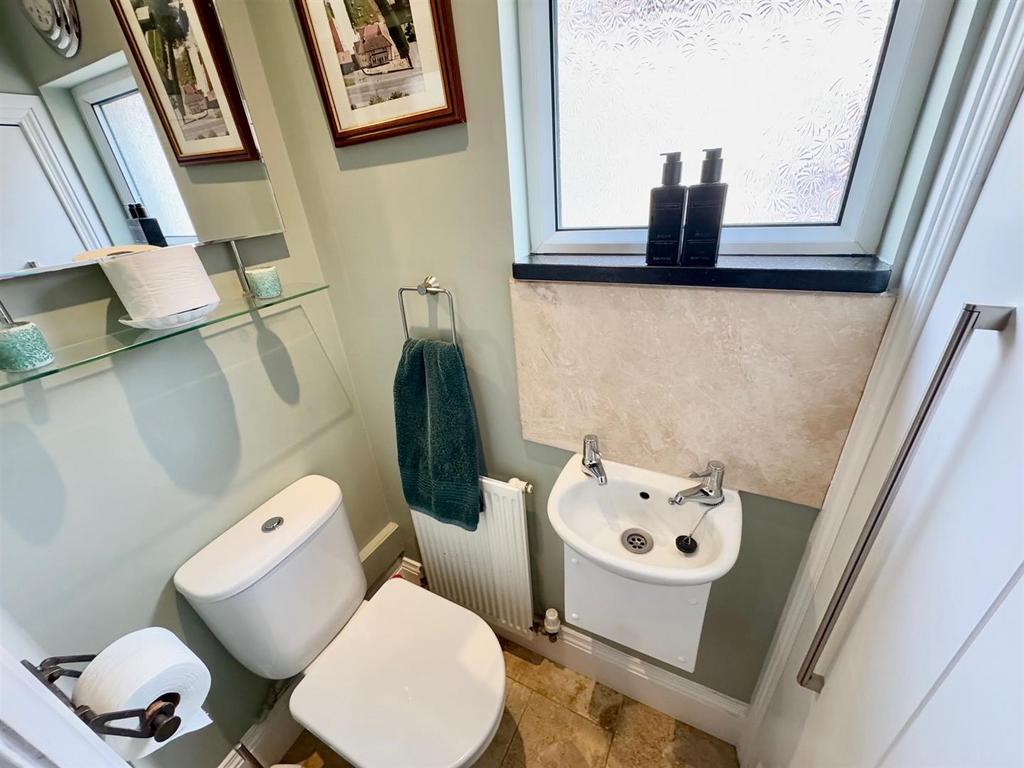 Downstairs WC.jpg