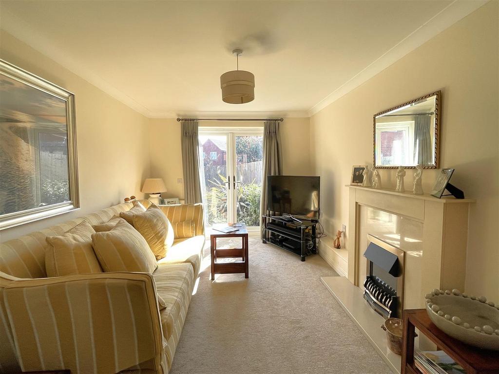 Sitting Room.JPG