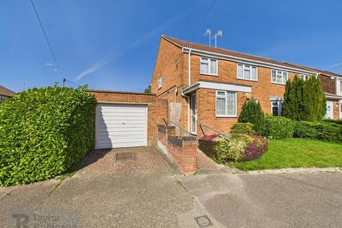 4 bedroom semi-detached house for sale, Pound Hill, Crawley