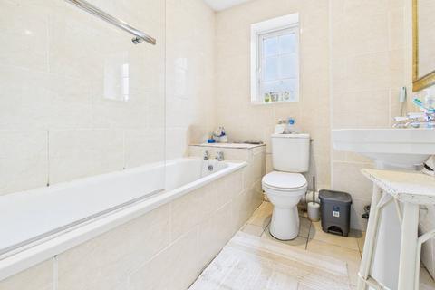14 Glendale, Hemel Hempstead, HP1 1TG