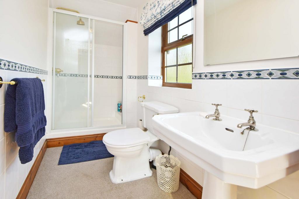 Bedroom two en-suite