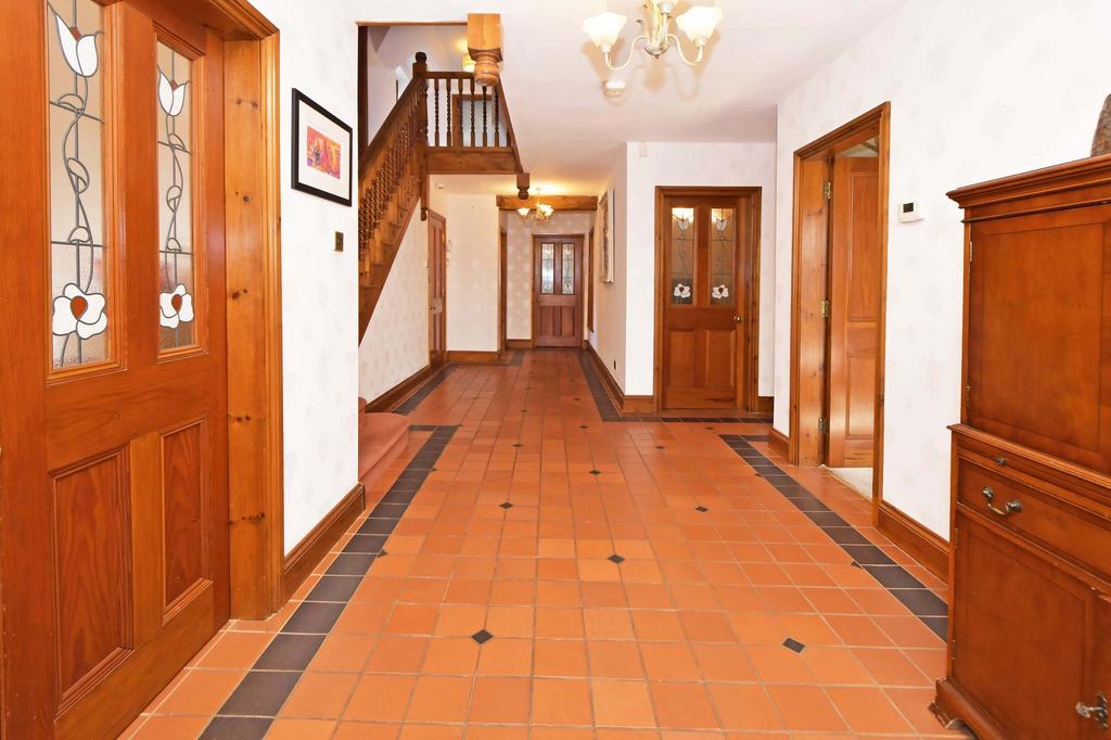 Hallway &amp; ground floor cloak room