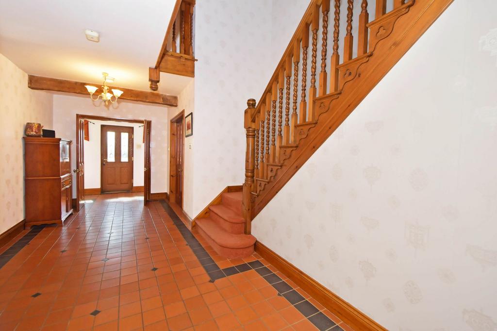Hallway &amp; ground floor cloak room