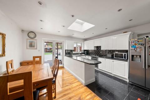 157 Botwell Lane, Hayes, UB3 2AQ