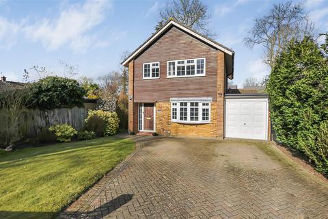 25 Ashridge Drive, Bricket Wood, St Albans, AL2 3SR