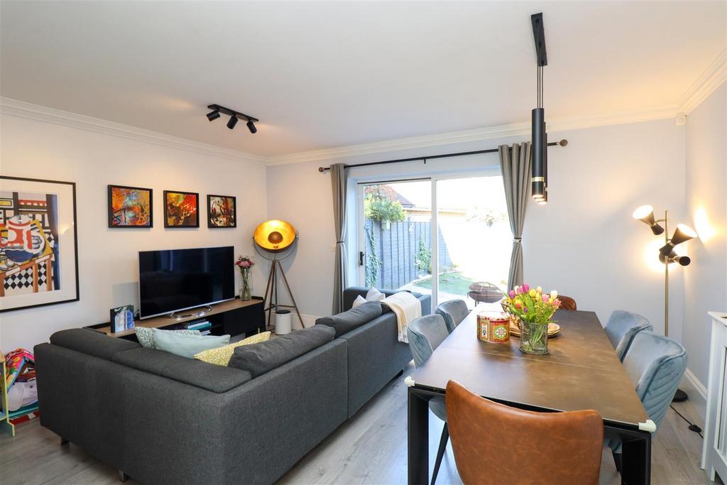 Family/Dining Room