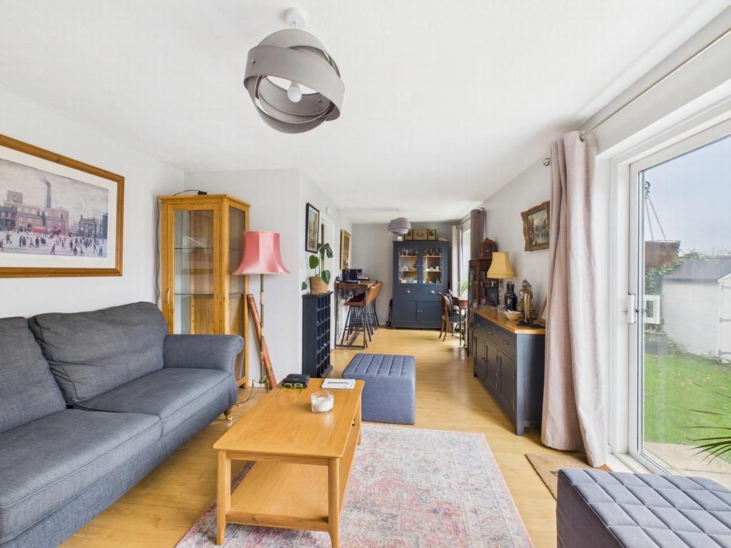 Living/Dining Room