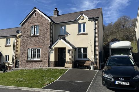 13 Maes Y Cribarth, Abercrave, Swansea, SA9 1XW