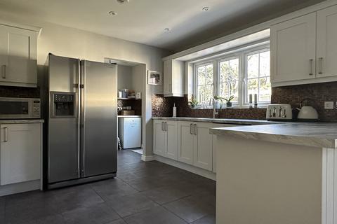 13 Maes Y Cribarth, Abercrave, Swansea, SA9 1XW