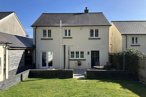 13 Maes Y Cribarth, Abercrave, Swansea, SA9 1XW