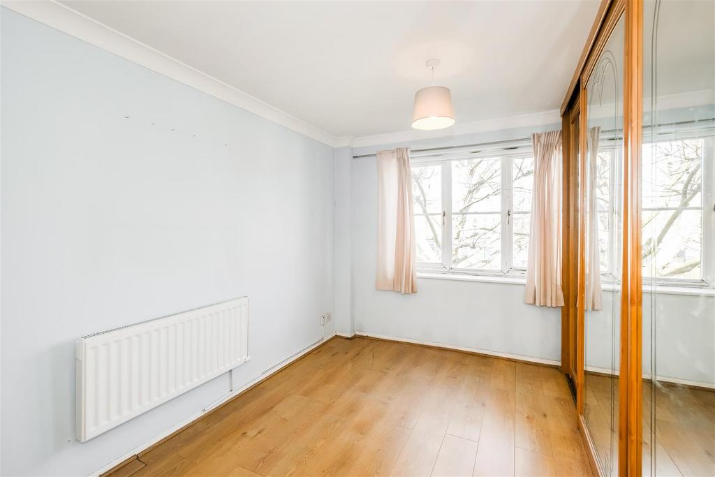 35 Hallingbury Court-14.jpg