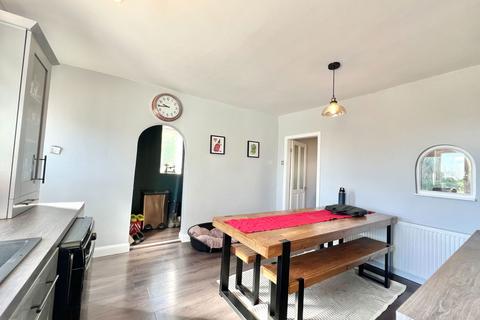 31 Allendale Road, Darton, Barnsley, S75 5JT