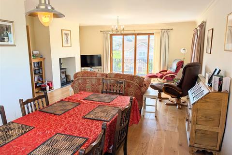 11 Hazler Orchard, Church Stretton, SY6 7AL