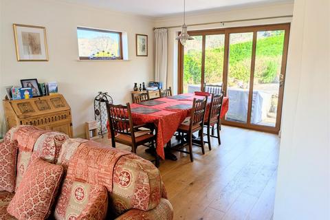 11 Hazler Orchard, Church Stretton, SY6 7AL