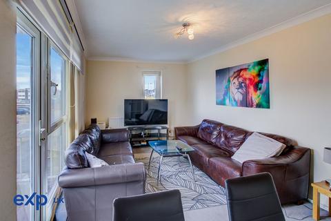 39 Fountain Walk, Northfleet, Gravesend, DA11 9JZ