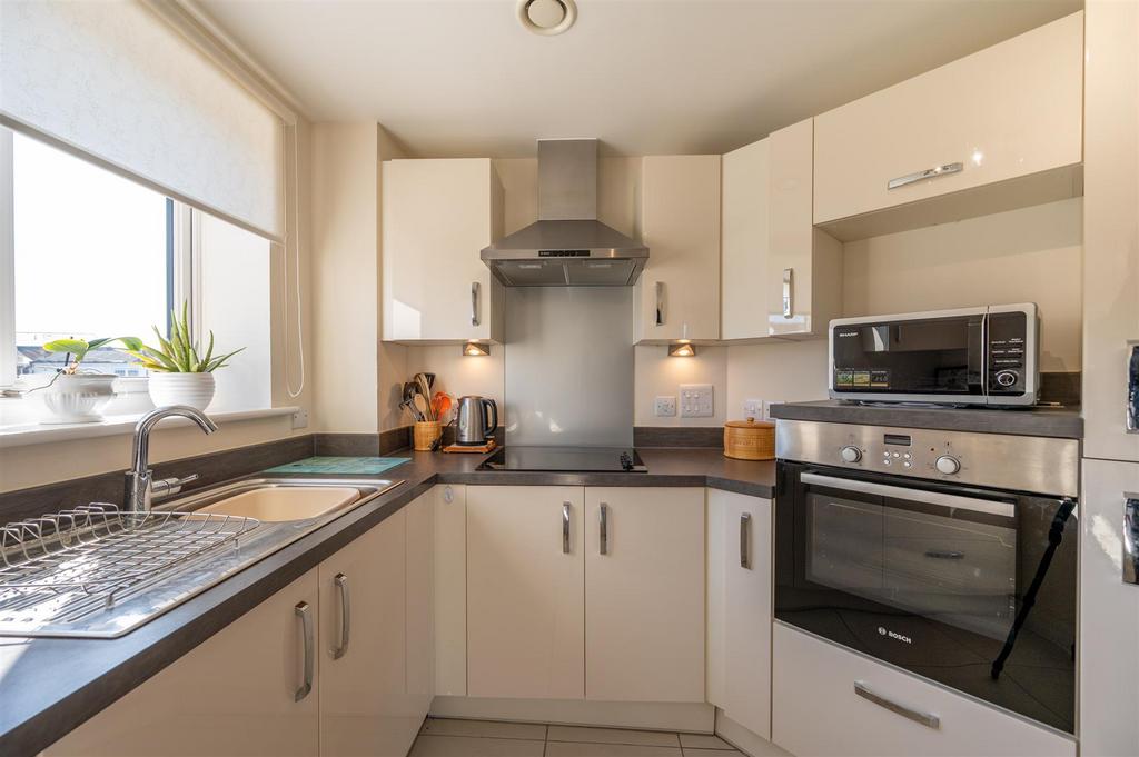 Flat 17 Limewood 25 11.jpg