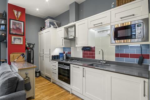 Flat 21, Clerkenwell House Hilda Road, Southall, UB2 4FP