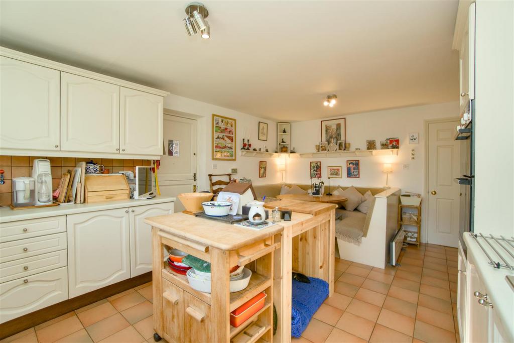 Breakfast Kitchen