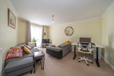 1 bedroom flat for sale, Norbury Avenue, Watford, WD24