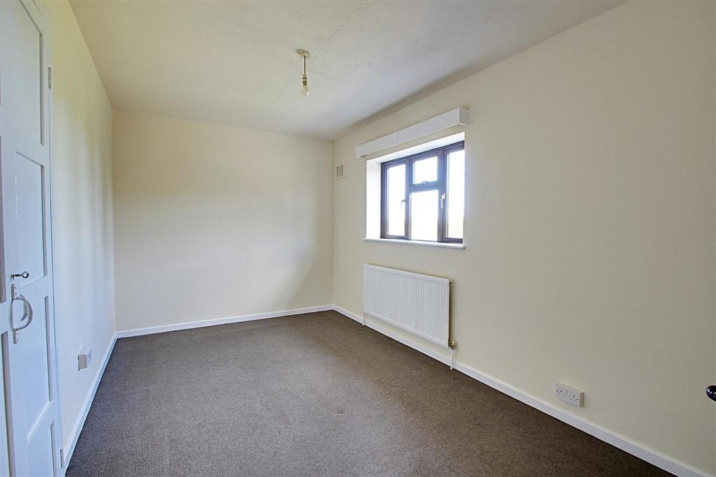 Bedroom 2.jpg