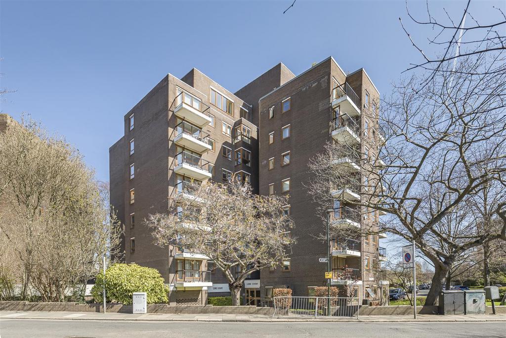 James Anderson - Lime Court-8.jpg