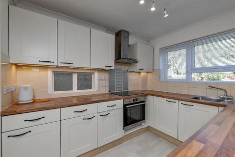 170 Beech Road, St Albans, AL3 5AX