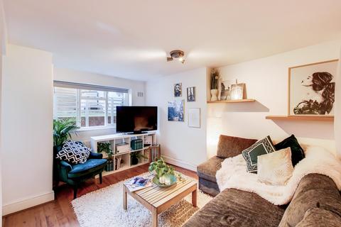 1 bedroom flat for sale, Hindmans Road, East Dulwich, SE22