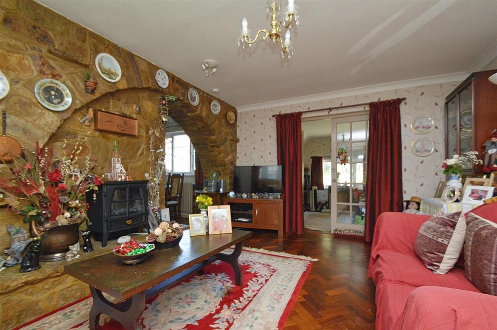 Resized Lounge2.jpg