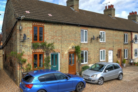 4 Davis Row, Arlesey, SG15 6RB