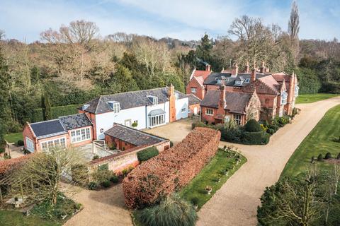 undefined, Distinguished Manor House in Tasburgh