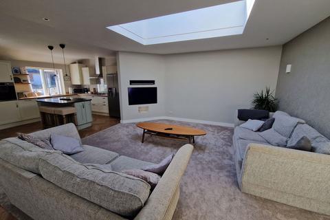 3 bedroom terraced bungalow for sale, Linden Close, Exmouth, EX8 4JW