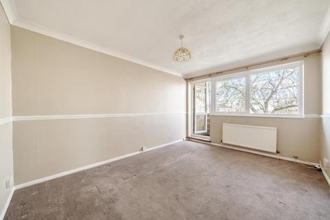 8a Peregrine Road, Sunbury-on-thames, TW16 6JP