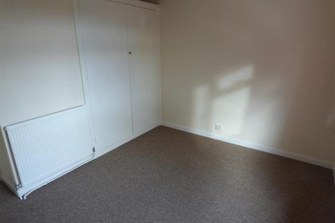 3 bedroom semi-detached house to rent, Richmond Drive, Copthorne, Shrewsbury