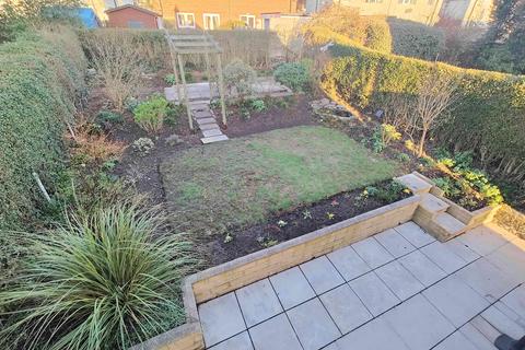 3 bedroom semi-detached house for sale, Myrtle Avenue, Halifax HX2