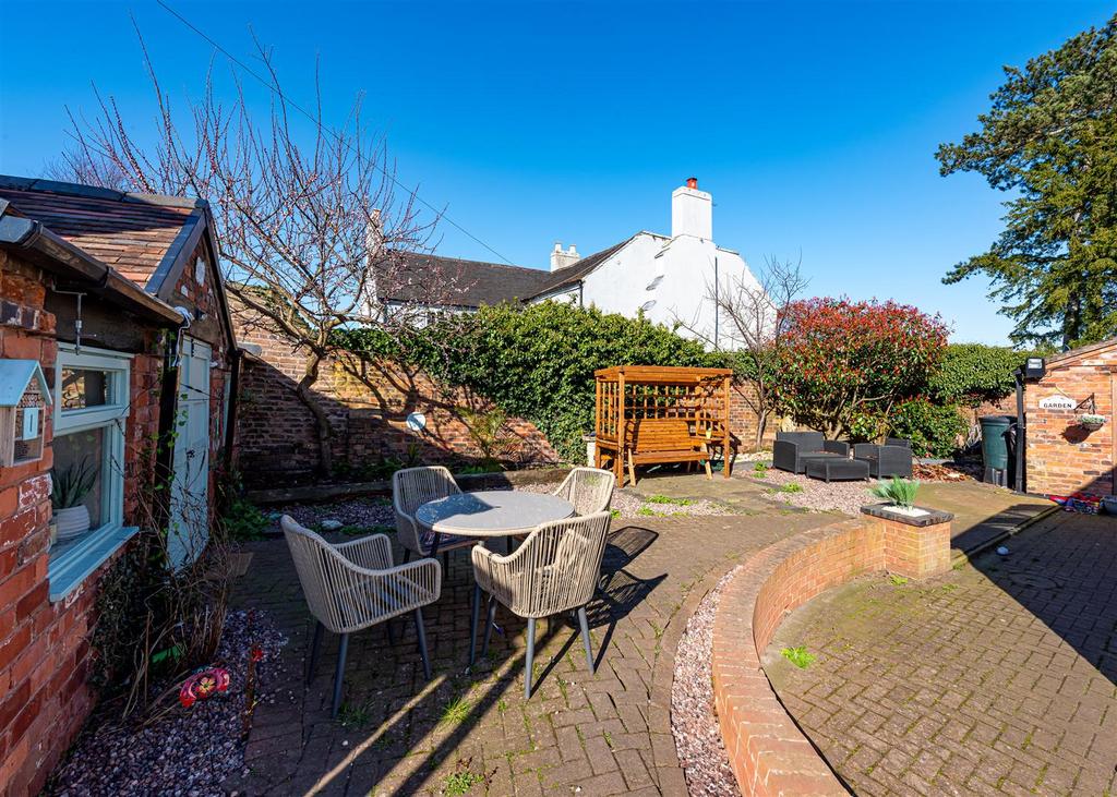 Elms Cottage-garden7.jpg