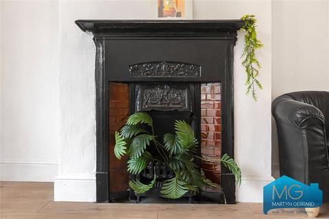 3 Victoria Avenue, Barnet, EN4 9PD