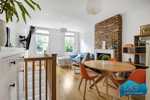 Flat 4, 2 Dickenson Road, London, N8 9EN