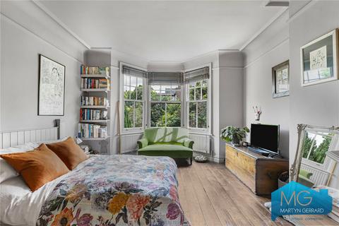 Ashleigh, 100 Crouch Hill, London, N8 9EA