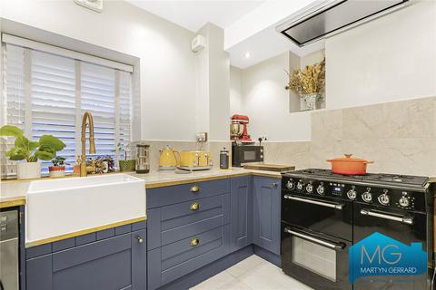 2 bedroom apartment for sale, Southwood Lane, London, N6