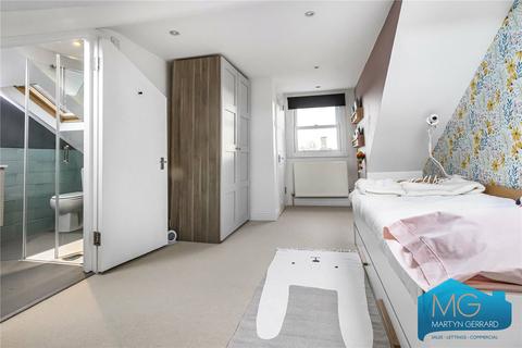 First Floor Flat, 16 Harefield Road, London, N8 8QY