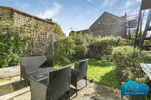 36 Baronsmere Road, London, N2 9QE