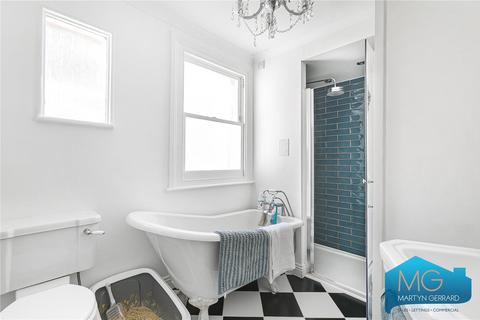 36 Baronsmere Road, London, N2 9QE