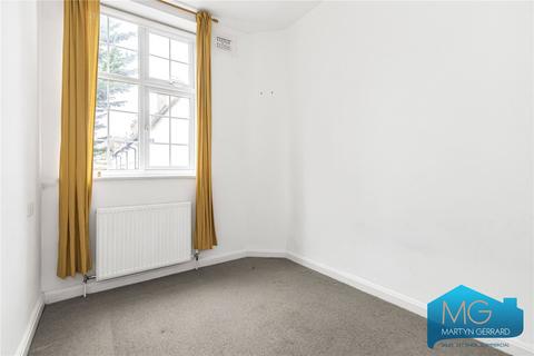 3 bedroom apartment for sale, Bishops Court, East Finchley, N2