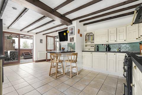 4 bedroom detached house for sale, Station Road, Launton, OX26