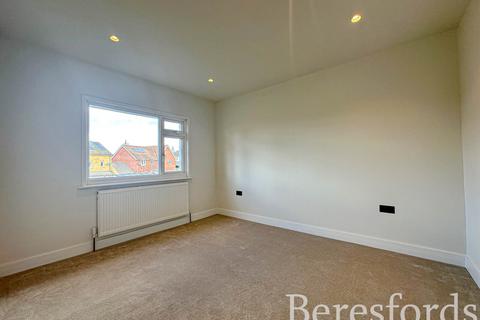 53 Hillcrest Road, Hornchurch, RM11 1EF