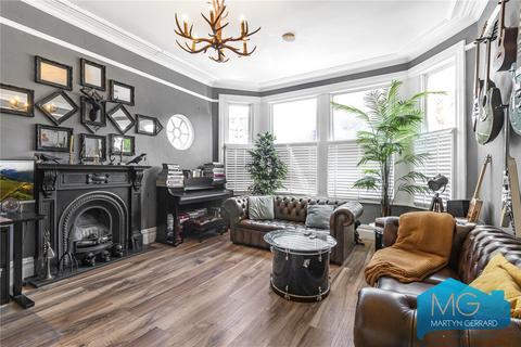 4 bedroom semi-detached house for sale, Grove Avenue, Finchley, London, N3