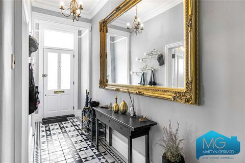 4 bedroom semi-detached house for sale, Grove Avenue, Finchley, London, N3
