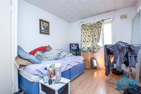 202 Basing Way, London, N3 3BN
