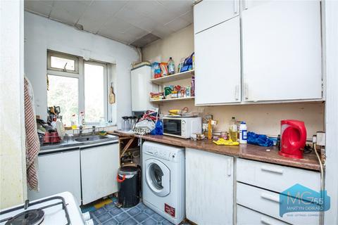 202 Basing Way, London, N3 3BN